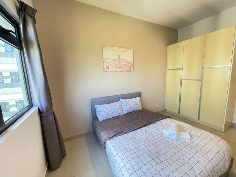 Meridin Medini By Wp Homestay Nusajaya  Luaran gambar