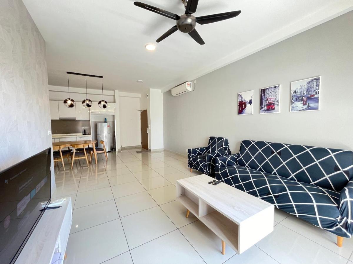 Meridin Medini By Wp Homestay Nusajaya  Luaran gambar