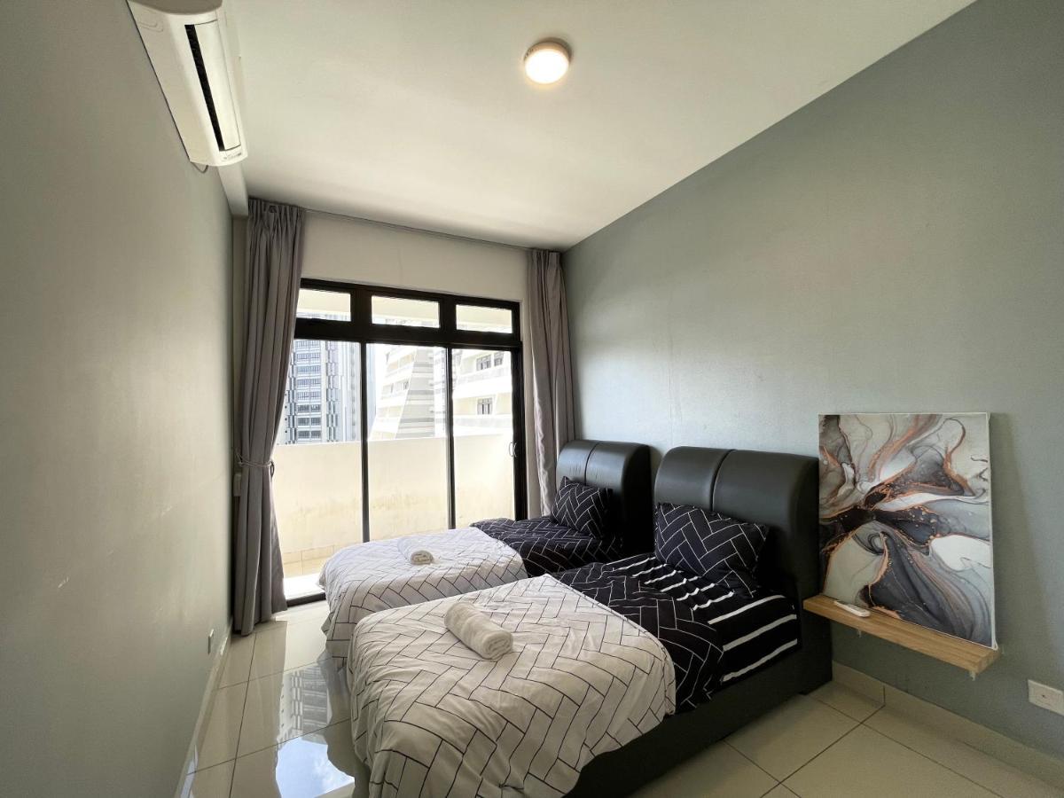 Meridin Medini By Wp Homestay Nusajaya  Luaran gambar