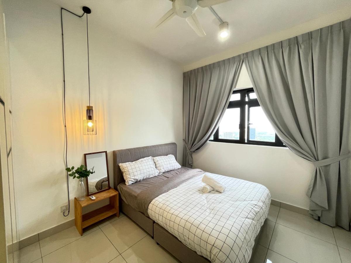 Meridin Medini By Wp Homestay Nusajaya  Luaran gambar