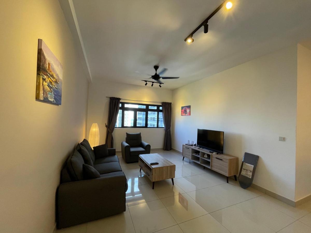 Meridin Medini By Wp Homestay Nusajaya  Luaran gambar